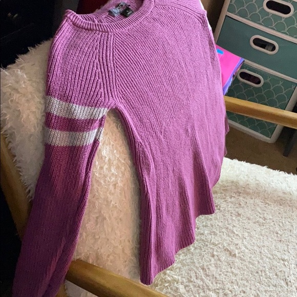 Purple sweater shirt - Picture 2 of 3